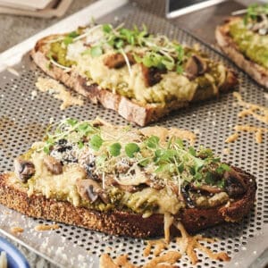 Mushroom Toast with Mozzarella