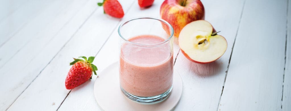 Rhubarb and strawberries smoothie